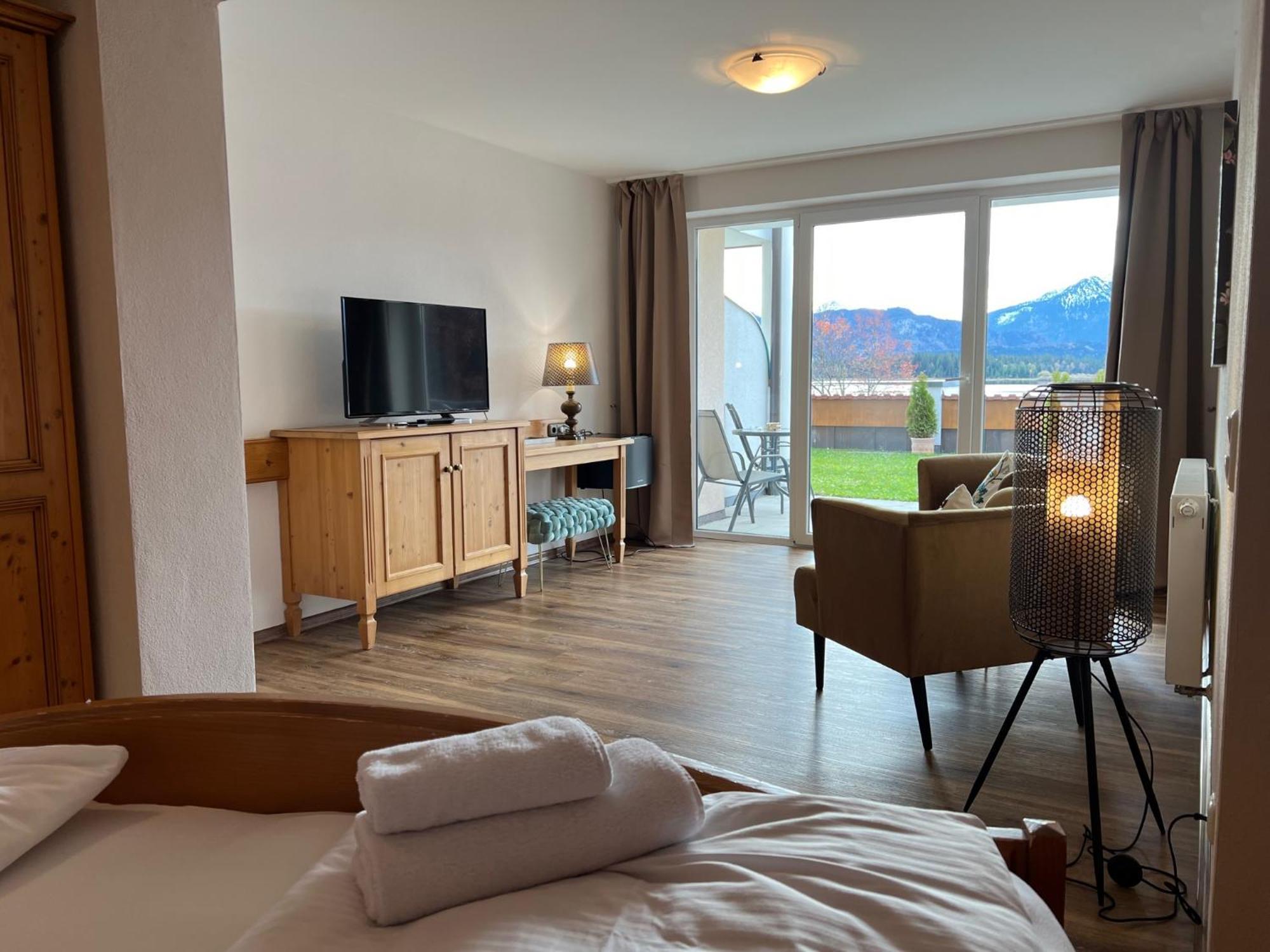 Füssen Hotel Fischer Am See מראה חיצוני תמונה